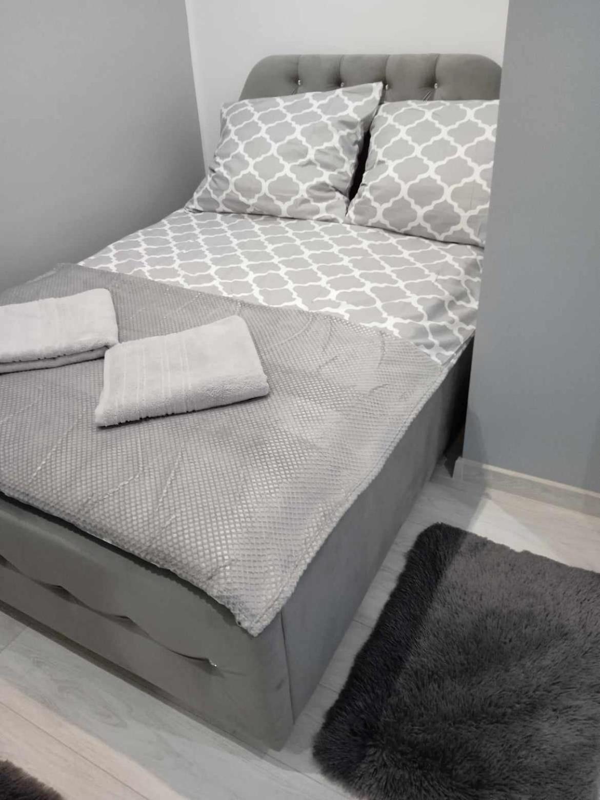 Komfortowy Apartament U Baltazara Duszniki Zdroj Luaran gambar